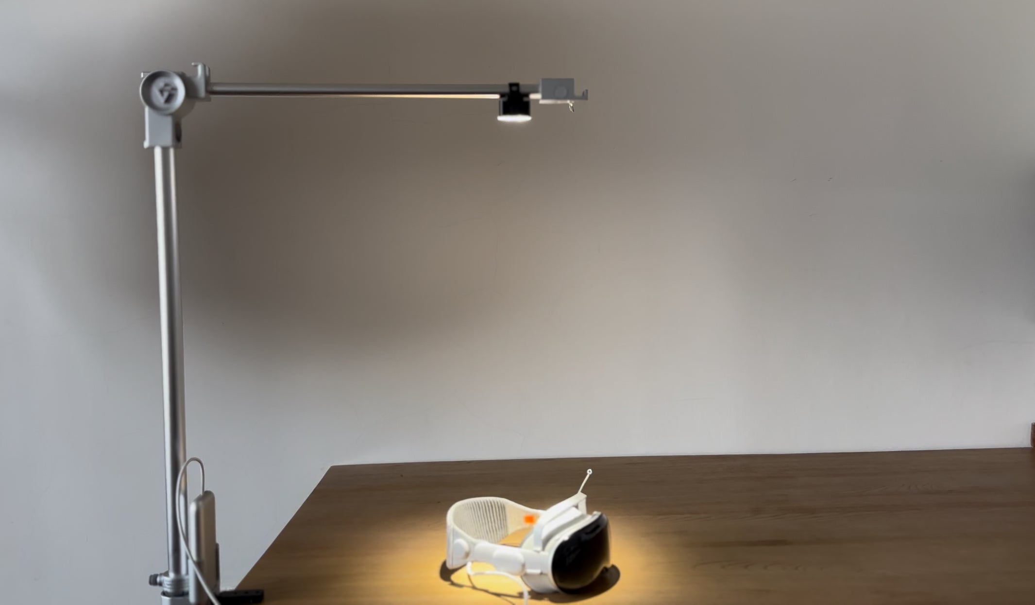 Apple Vision Pro Lift- The Ultimate Accessory For Weightless VR Comfort!